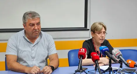 Иван Иванов и д-р Лидия Стефанова дадоха обща пресконференция.