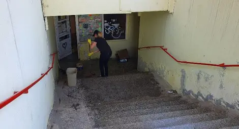 Общината чисти подлеза на бул.“Христо Ботев“ и ще си търси чрез съд парите от концесионера Общината чисти подлеза на бул.“Христо Ботев“ и ще си търси чрез съд парите от концесионера