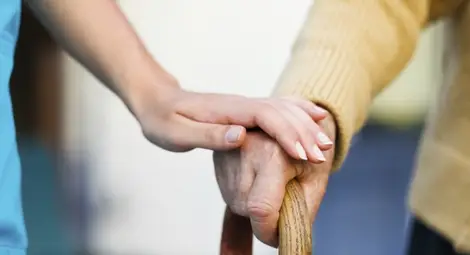 Създават система в помощ на възрастните хора, които живеят сами