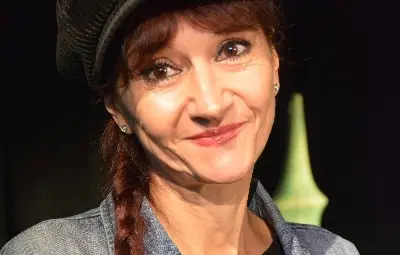 Теменуга Хараланова от втори клас знаела, че ще играе в куклен театър