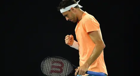 Григор стартира успешно в Мелбърн, Томова загуби от Корне