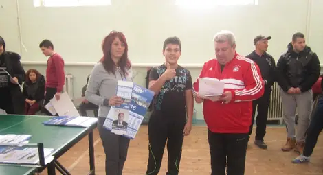 Ценово проведе голям  турнир по тенис на маса