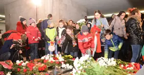 Посланик Макаров припомни Каравелов: