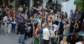 Баловете шумни, но без инциденти