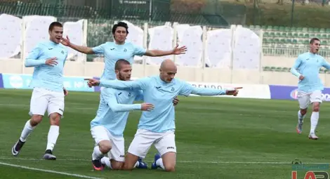 Будинов завери победата с попадение за 2:0.