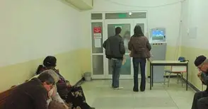 Нова година по-спокойна за медиците от Коледа