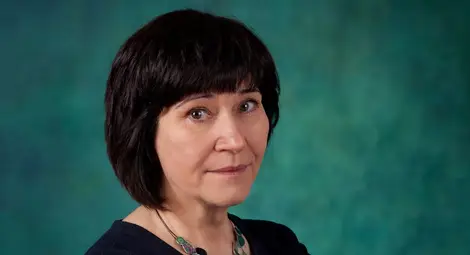 Професор от Театралната академия  представя поетесата Цвета Делчева