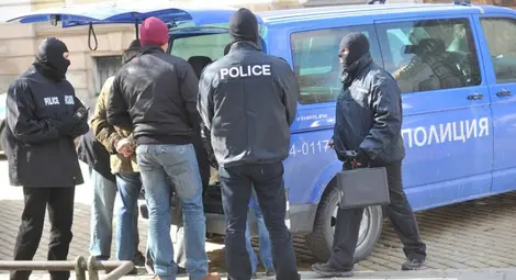 90% от бегълците от правосъдието в Русе са чуждестранни шофьори 90% от бегълците от правосъдието в Русе са чуждестранни шофьори