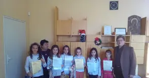 Наградиха най-четящите деца  в училище „Възраждане“