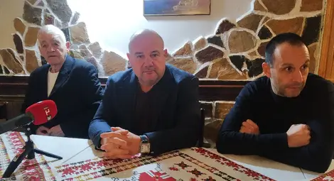 Кандидатът за шеф на БФС Манол Иванов: Мога и знам как да възкресим нашия футбол