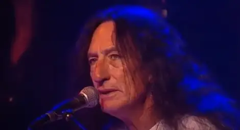 Почина Кен Хенсли от Юрая Хийп, съавтор на емблематичната &bdquo;July Morning&ldquo;