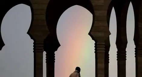 Ислямисти вербуват младежи за ИД на нощни лекции в Скопие