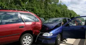 Най-много катастрофи стават в петък следобед при хубаво време