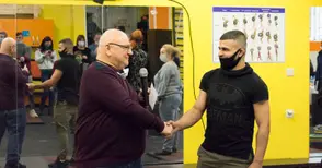 Д-р Кирил Панайотов връчи парични премии на най-добрите щангисти