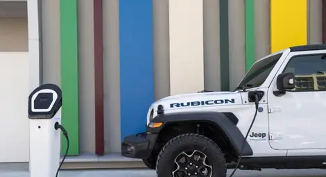 Новият Jeep® Wrangler 4xe е най-мощният, ефективен, екологичен, свързан и високотехнологичен Wrangler досега /галерия/ Новият Jeep® Wrangler 4xe е най-мощният, ефективен, екологичен, свързан и високотехнологичен Wrangler досега /галерия/