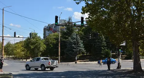 Светофар предизвиква катастрофи с 6 секунди зелена светлина