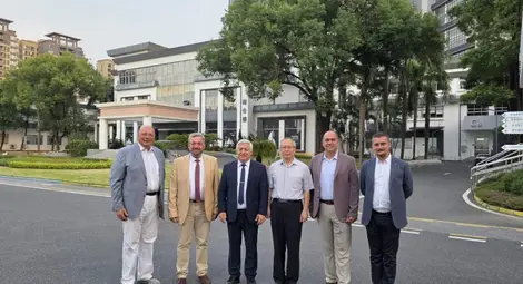 Русенският университет подписа меморандум за сътрудничество с Института Джоншан, Китай