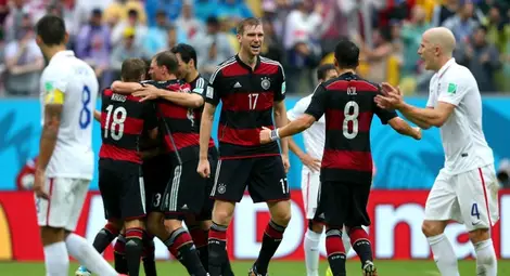 Германия победи САЩ, двата тима продължават напред 