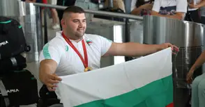 Олимпийският шампион Ружди: Този медал тежи повече от другите, ако не бях с увреждания, сигурно нямаше да бъда спортист