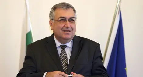 Близнашки: Над половината от бюлетините са отпечатани