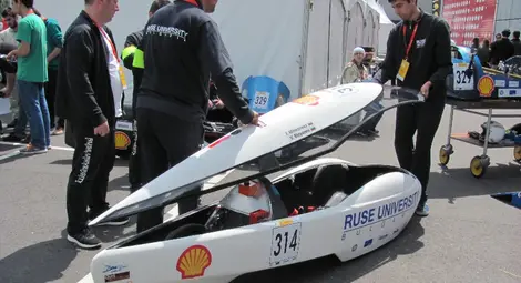 С мотор от Швейцария и джанти от Чехия &bdquo;DTT&ldquo; измина 213 км с 1 киловат енергия