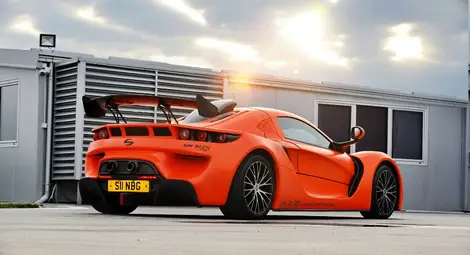 Суперавтомобилът на Даскалов с български дебют на Писта Русе