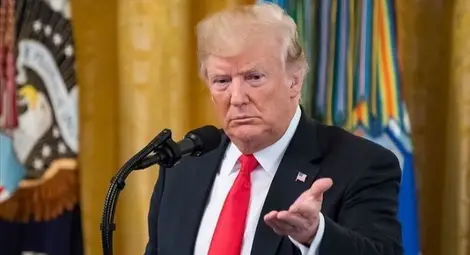 Тръмп: Сигурен съм, че хората ще са много щастливи да получат тлъсти чекове с моето име Тръмп: Сигурен съм, че хората ще са много щастливи да получат тлъсти чекове с моето име