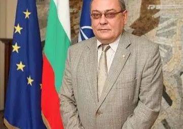 Уволниха Георги Димитров от МВнР