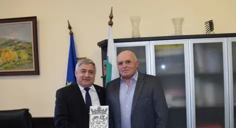 Тараклийският университет става русенски филиал от тази есен Тараклийският университет става русенски филиал от тази есен