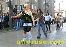  Ролерите са идеални за стягане на фигурата 