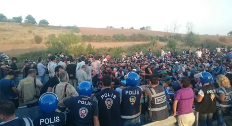 &ldquo;Ди Велт&rdquo;: От Турция в Гърция са влезли над 67 хиляди мигранти, а в България &ndash; под 200