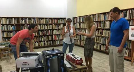 Русенската библиотека: Коледа дойде при нас през август