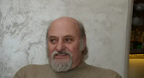 Иван Самоковлиев само папа не е играл