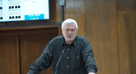 Читалище &bdquo;Зора&rdquo; възстанови диалога с общината след критичен прочит на годишния им отчет от общинския съветник Орлин Дяков