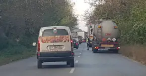 Кметът на Мартен: Тировете всекидневно ни откъсват от света, държавата да се намеси