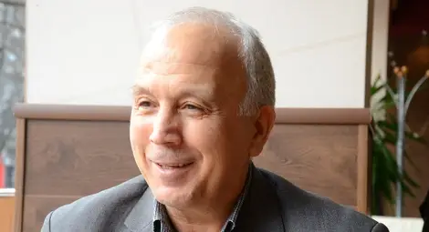 Доц.Сашо Нунев -  от показалката на начален учител до Конгресната библиотека на САЩ