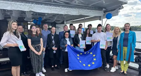 Пенчо Милков отличи &bdquo;Детективите на европейски проекти&ldquo; за Деня на Европа