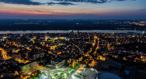 Антимонополът отмени поръчката за ново осветление в Русе по жалба на фирма, която не е кандидатствала