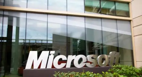 Майкрософт номинира двама българи за иновативни преподаватели на 2015-а