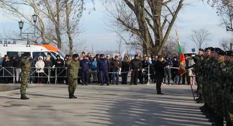 Драгомир Драганов поздрави военнослужещите от Русе по случай Богоявление