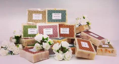 Двемогилската фабрика за парфюми пусна на пазара и ръчни сапуни