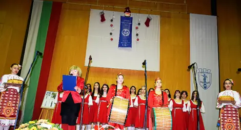 Фондация "Етническа хармония" кани в Пленарна зала на Община Русе