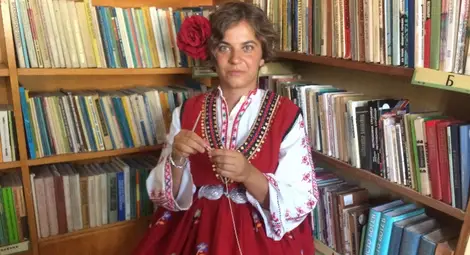 Италианката Мария-Киара направи филм за своя месец август в Щръклево