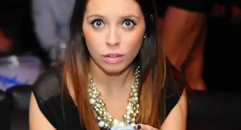 Застреляха човек до дома на Мика в Маями, тя в шок!