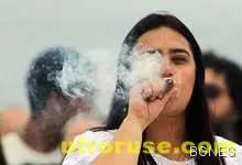  Миризмата на цигари обезценява жилищата 