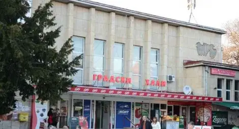 Халите остават за още една година на Клуб &bdquo;Олимпиец&ldquo;