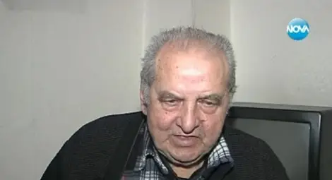 Българин дарил кръв 400 пъти, предлагат му Гинес, но той отказва Българин дарил кръв 400 пъти, предлагат му Гинес, но той отказва