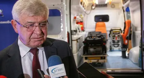 Ананиев: Няма намаление на лимитите за хемодиализа и раждания