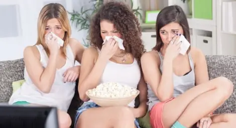 Учени съветват жените да гледат мелодрами, за да не психясват Учени съветват жените да гледат мелодрами, за да не психясват