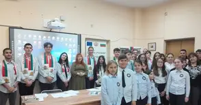 Клуб „Съхрани българското“ отбеляза три празника в училище „Възраждане“
